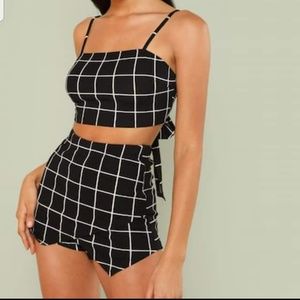 2 piece set. Plaid crop and skort set.